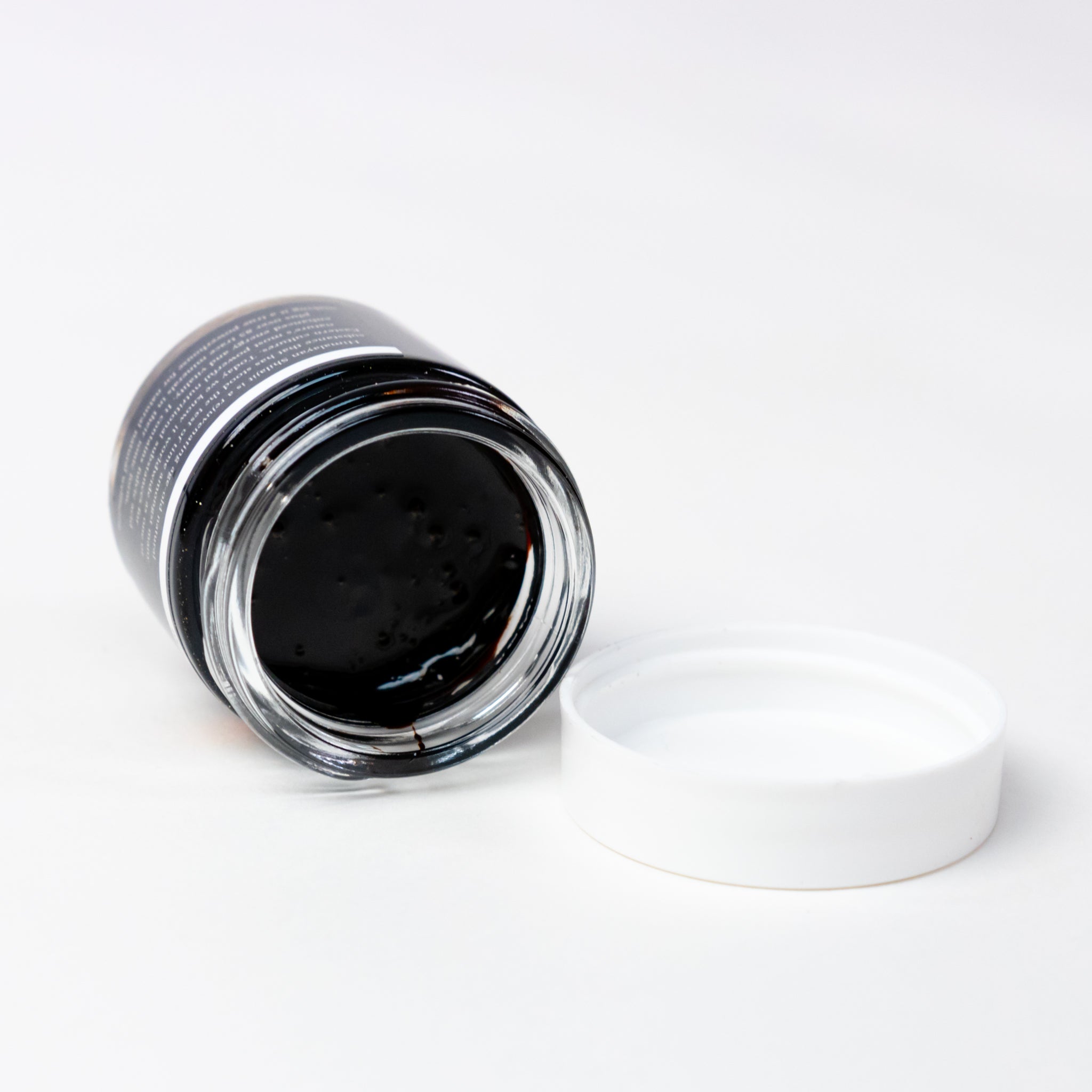 Shilajit: Nature's Secret Weapon for Enhancing Workouts